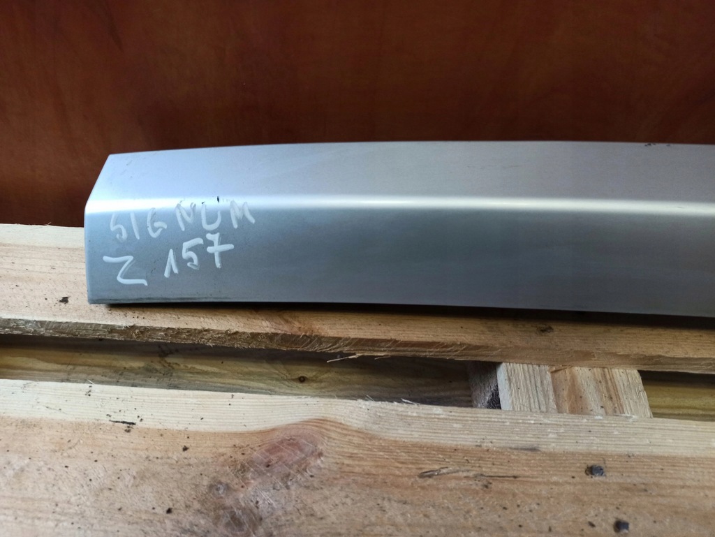 фото №8, Opel signum молдинг кришки багажника z157 22431700