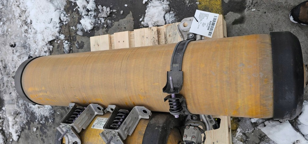 Купити Бак 2a1g005686 wodór toyota mirai ii