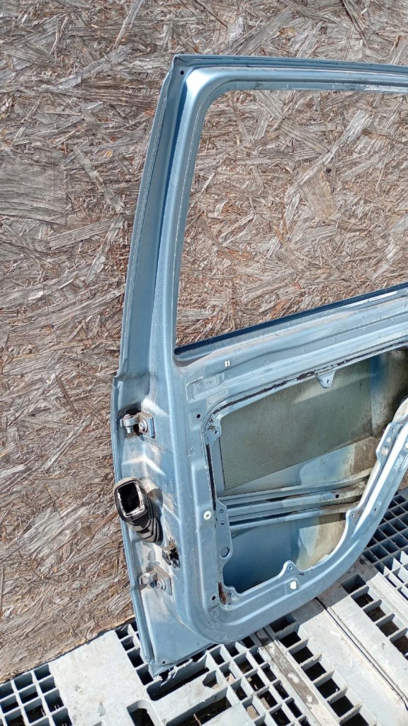 Двері задній праве skoda fabia 1 hb 03r 9151 Недорого