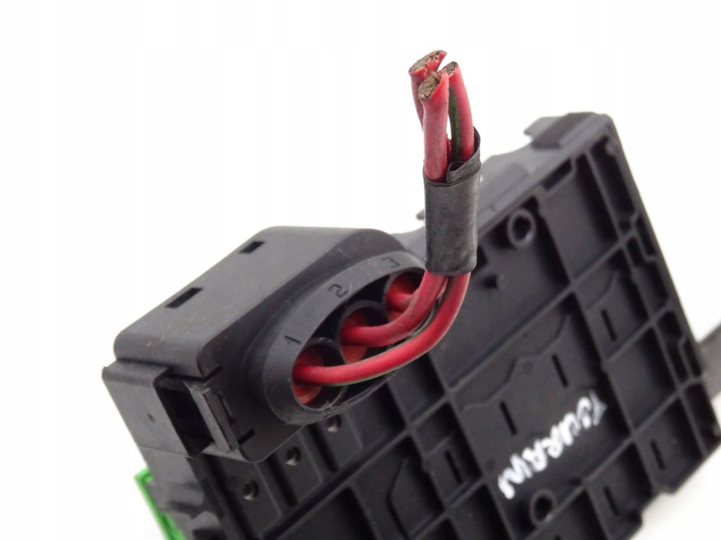 Коробка предохранителей аккумулятор vw touran 1.6b 1 nr42 в Украине