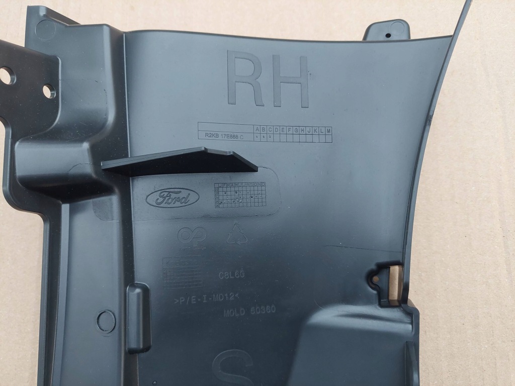 фото №3, Ford explorer kieronica воздуха бампера правая r2kb-17e888-cc 2732384