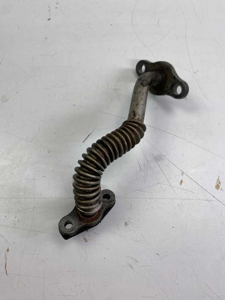 фото №1, Kia hyundai 1.4 crdi трубка egr