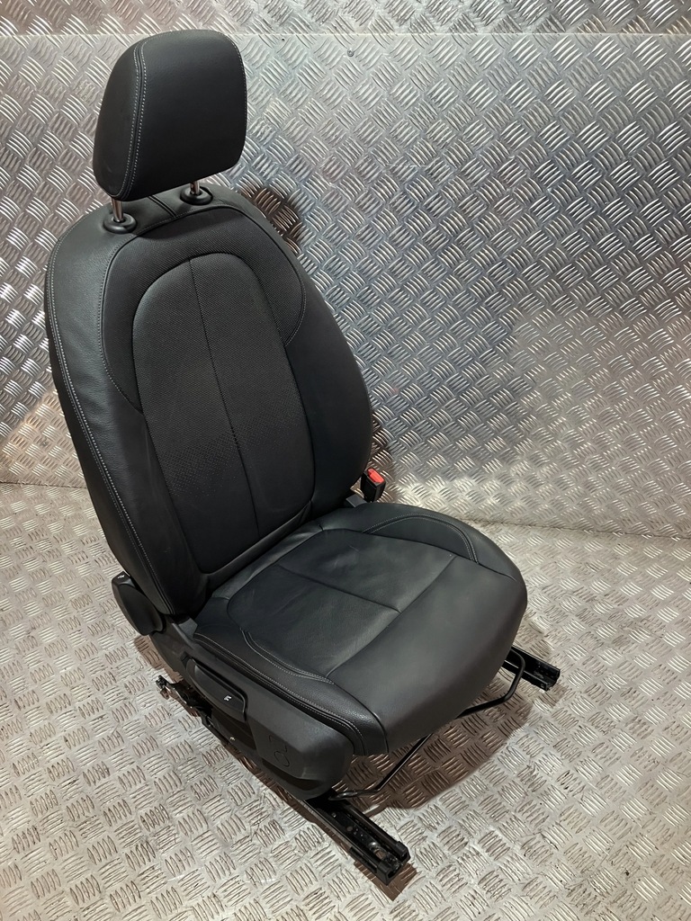 фото №1, Сиденье правый перед bmw 1 f40 с подогревом