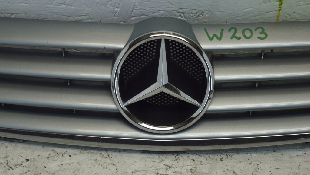 фото №4, Решётка радиатора решётка радиатора mercedes w203 coupe a2038801083