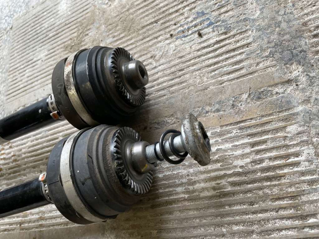 фото №6, Приводной вал задняя левая правая g01 g02 xdrive идеальное состояние x3 x4