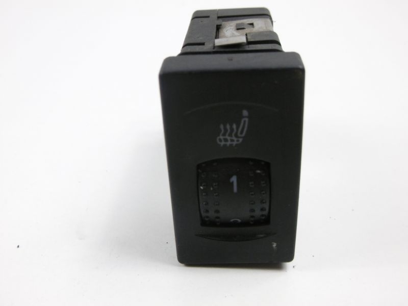 фото №8, Passat b5 перемикач обігріву сидіння 3b0963564a