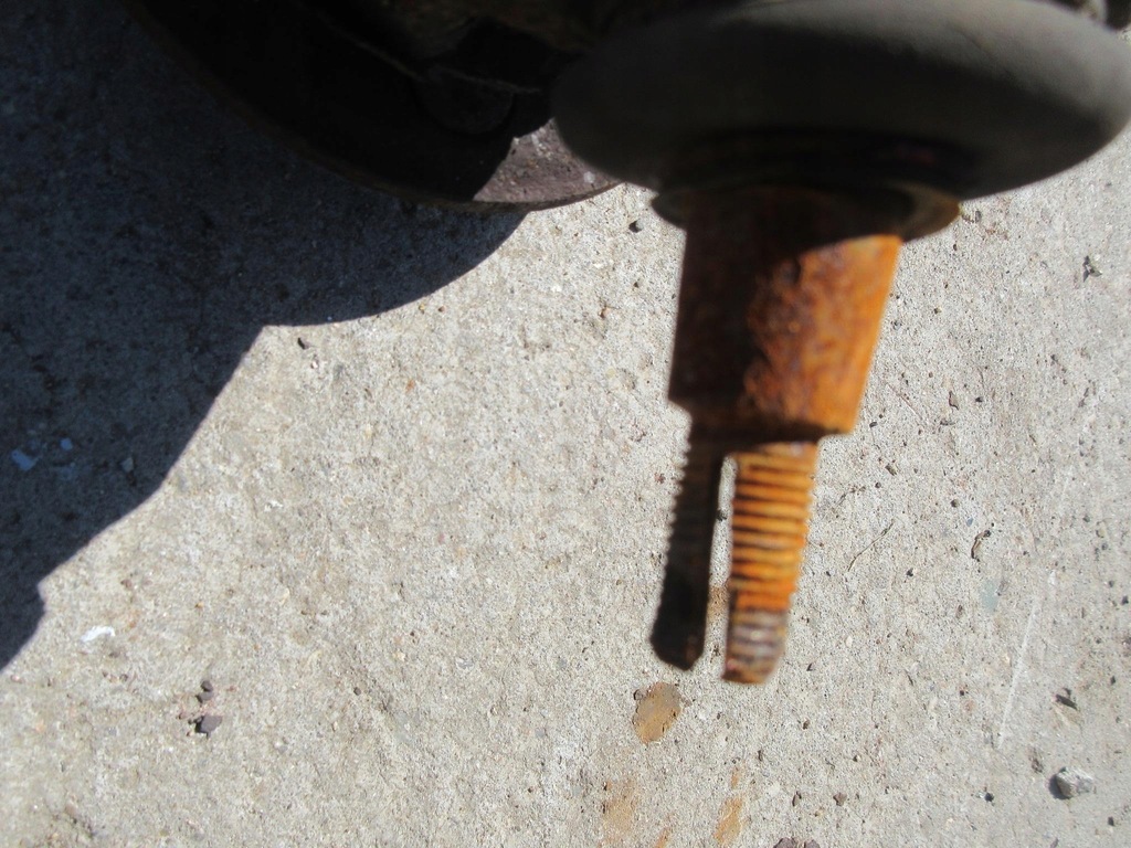 фото №15, Honda civic vii 5d hb 1.4 16v 90 km d14z6 поворотний кулак перед ліва права