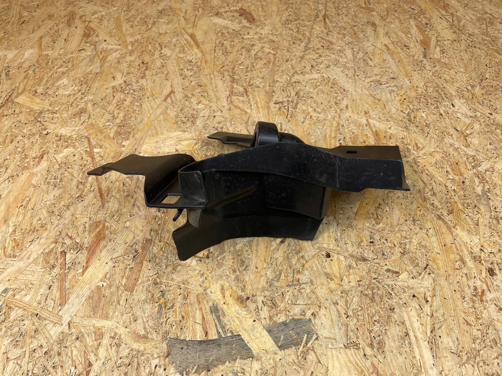 фото №6, Бризковик захист поріг підкрилок права volvo xc60 ii 32369177 2017-