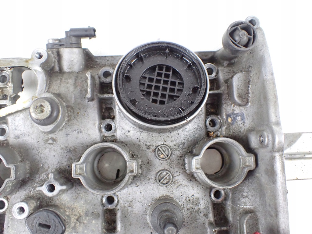 фото №11, Крышка клапанов audi a5 8t sportback 06h103475h