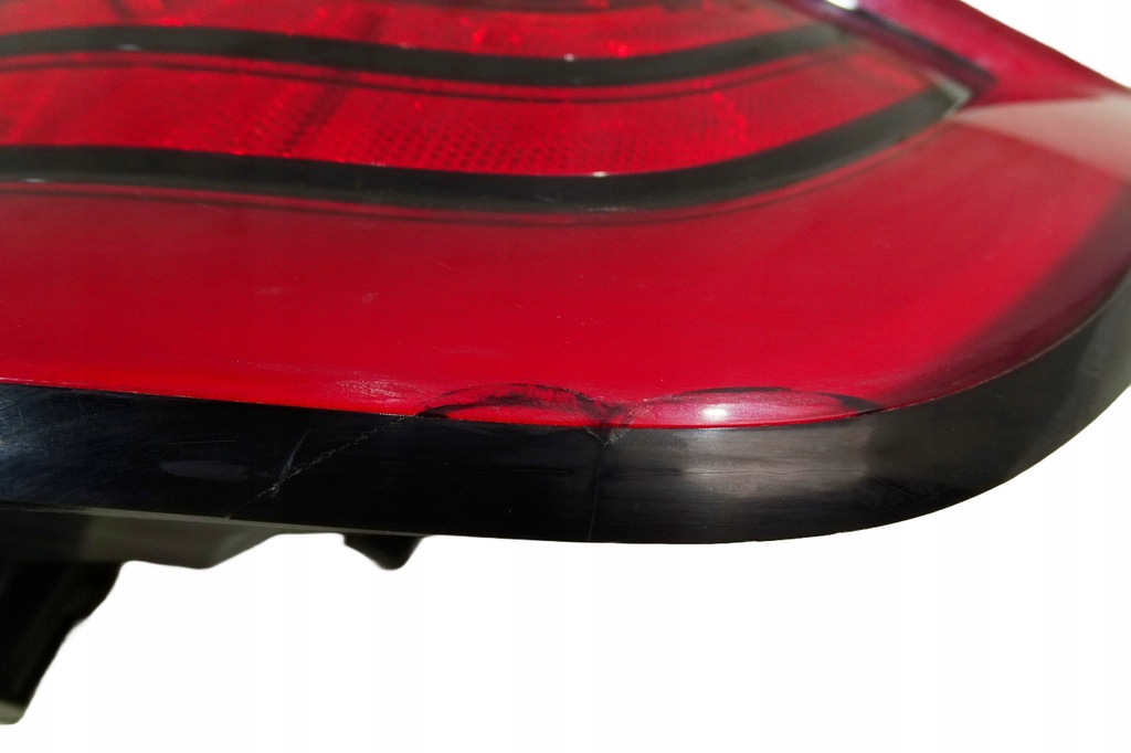 фото №12, Dodge durango 2015- лампа права задня задня w крила кузовна 68272126aa