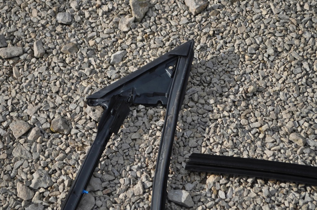 фото №8, Audi a4 b6 b7 cabrio прокладка дверь