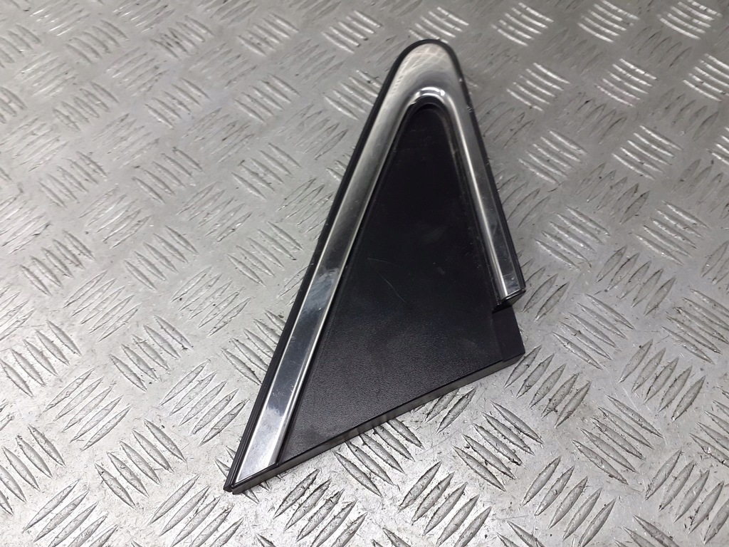 фото №1, Заглушка крила toyota avensis t27 60117-05020