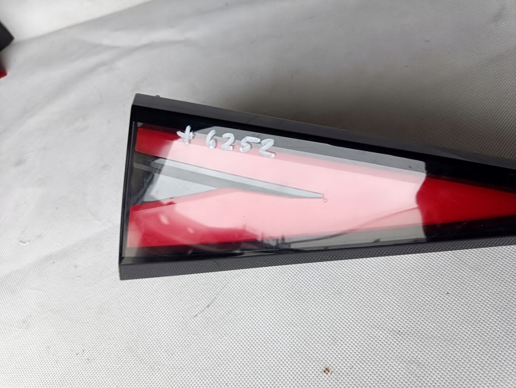 фото №3, Лампа правая задняя w крышка kia sportage v 92404-r2000