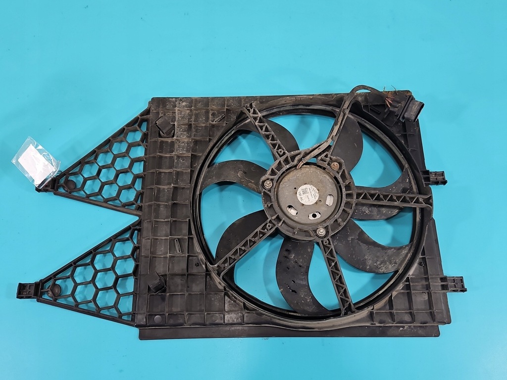 фото №4, Вентилятор радіатора skoda rapid 6r0959455e 6r0121207q 1.2 tsi