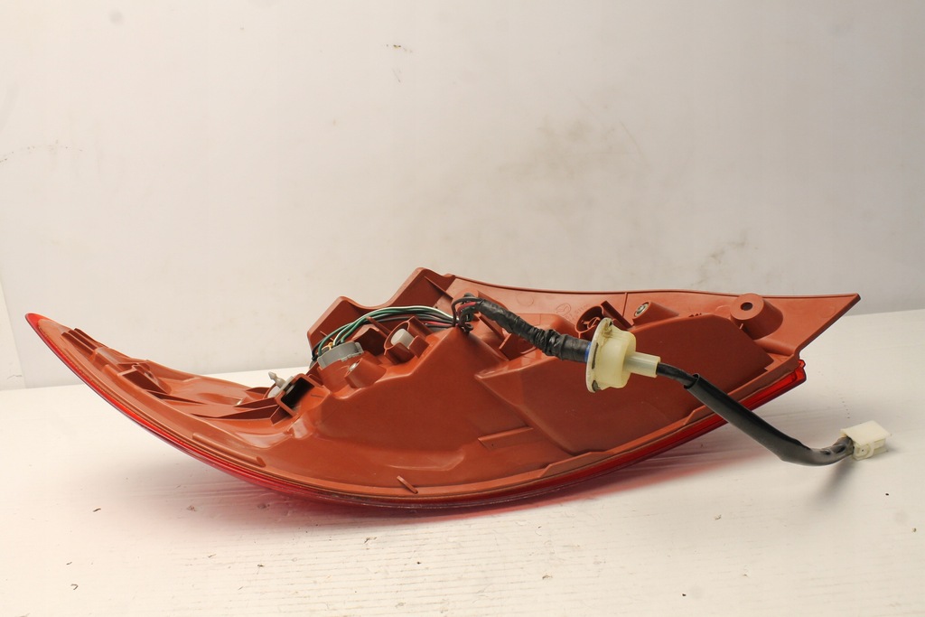 фото №8, Лампа задня правий задня mazda 2 de 3d 2009