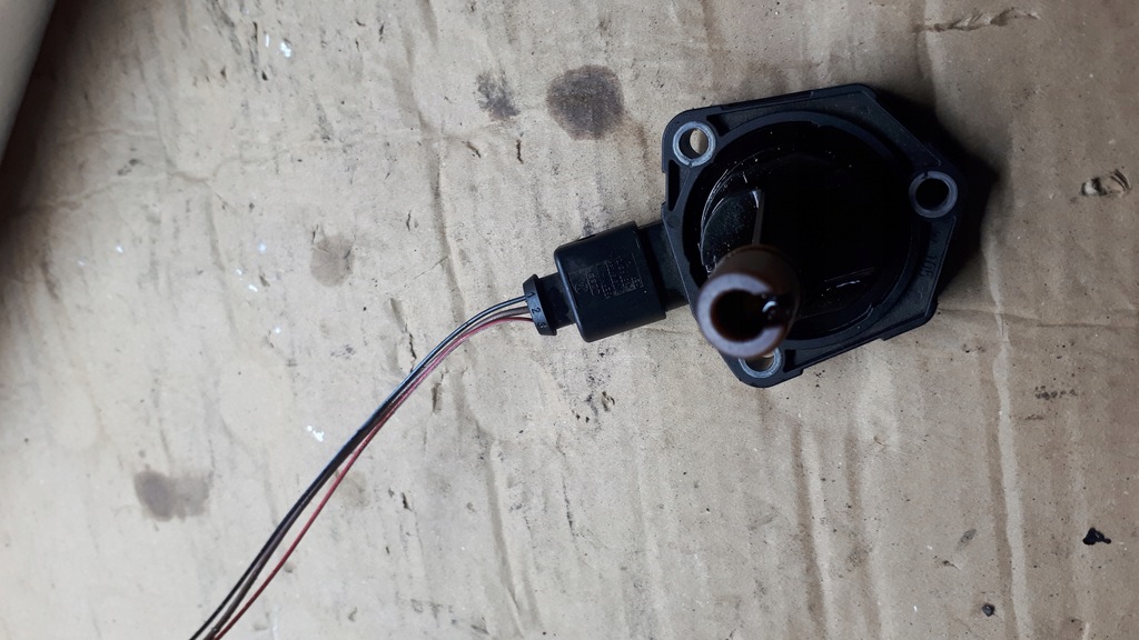 фото №7, S4 b8 lift датчик оливи 3.0 tfsi s5 sq5 a6 c7 a7