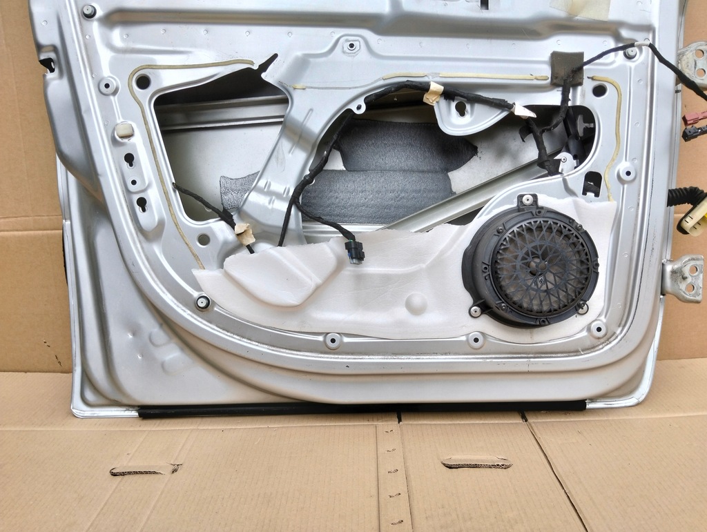 фото №11, Дверь левый перед передние partner ii berlingo iii ezrc доставка