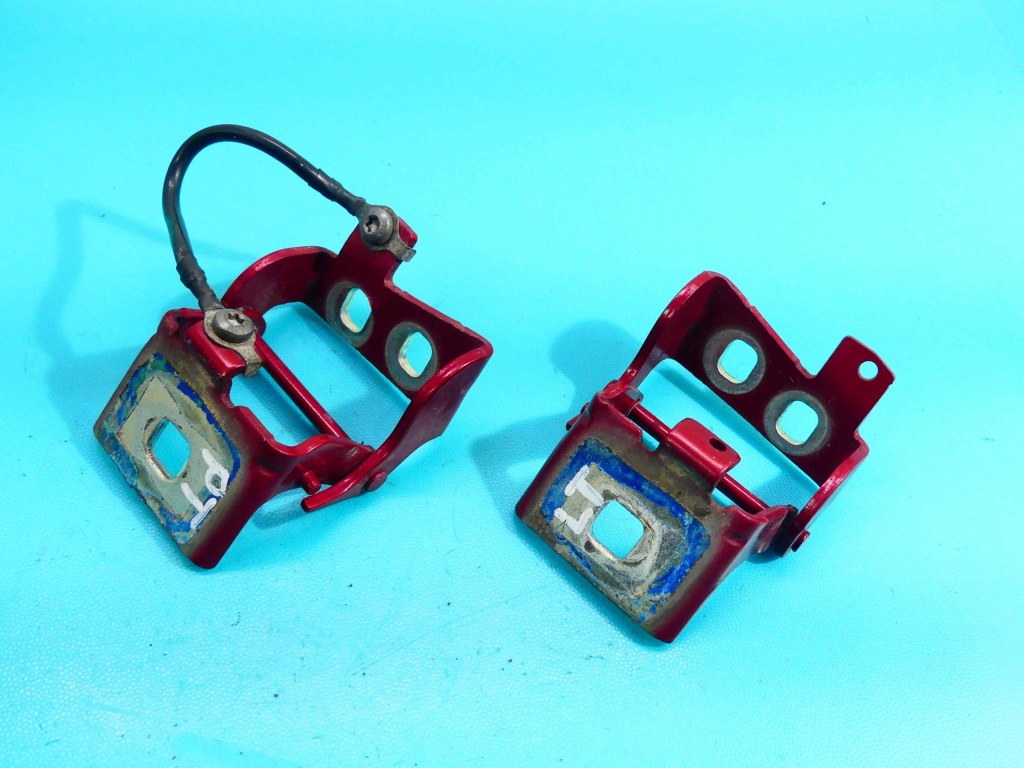 фото №1, Петля задняя крышки багажника discovery sport l550