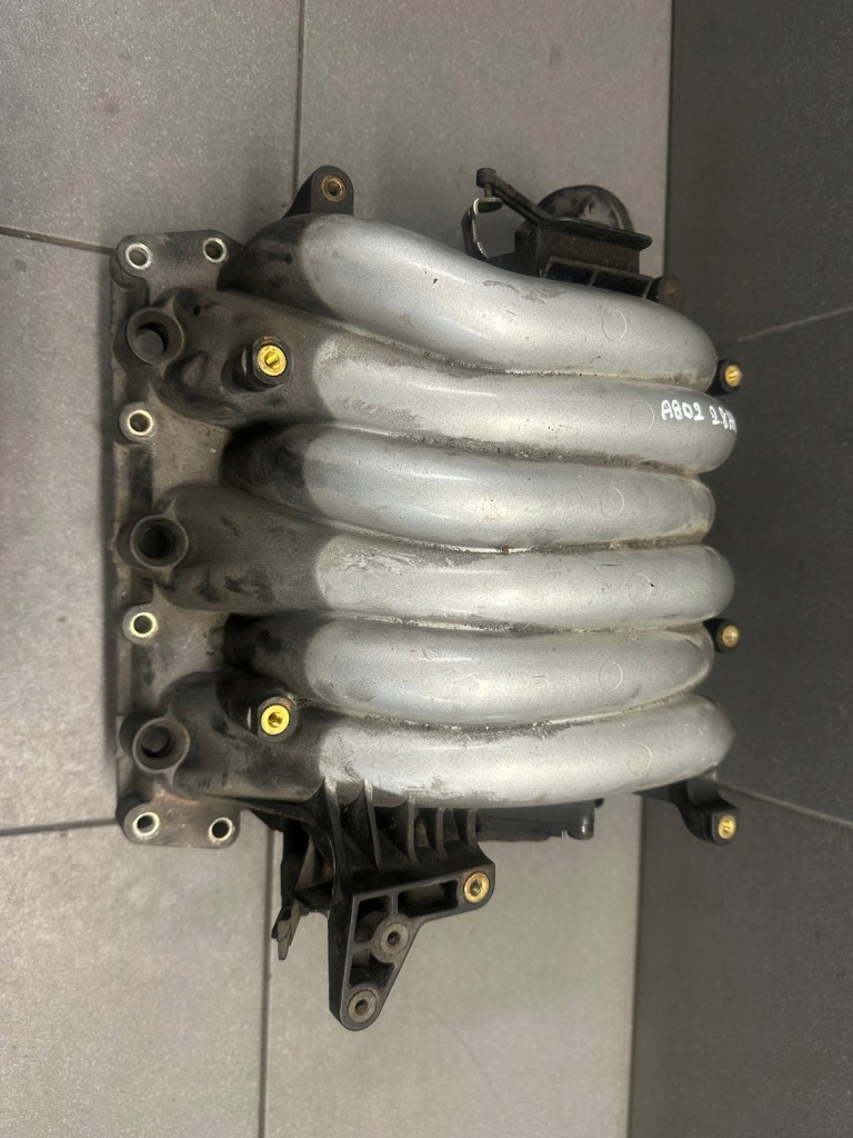 фото №1, Колектор всмоктуючий audi a8 d2 2.8 apr 078133151bg