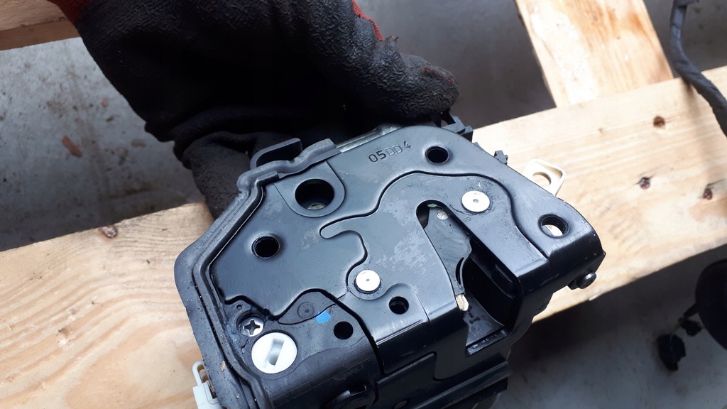 фото №11, Audi оригінальний номер 8k0839016d замок двері