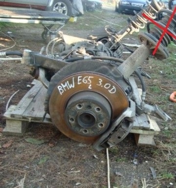 фото №1, Bmw 7 e65 3.0 d поворотний кулак ступиця передня ліва l