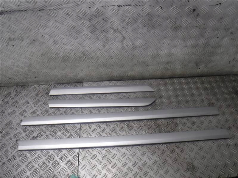 фото №1, Молдинг двері ліва задня audi a3 8p 5d hb ly7h