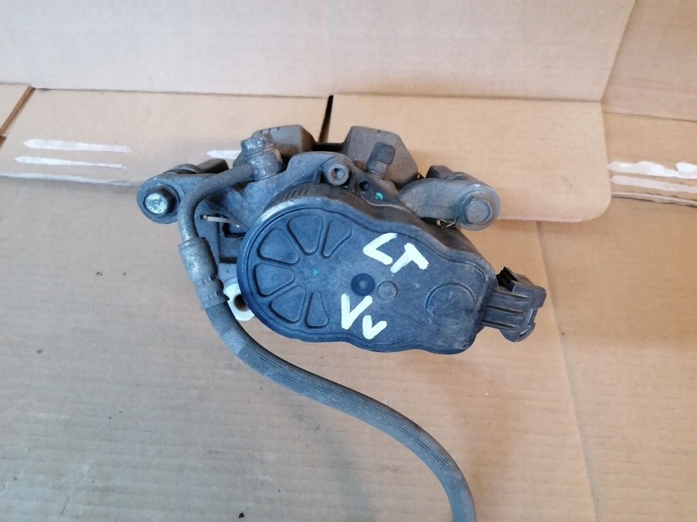 фото №6, Honda cr-v v гібрид супорт лівий задня скоба 19r