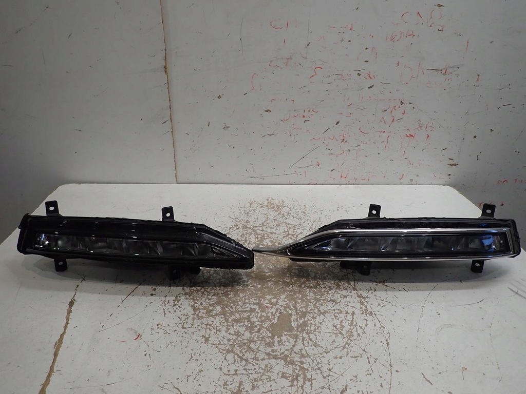 фото №1, Протитуманна фара лівий led skoda superb iii lift 2019- 3v