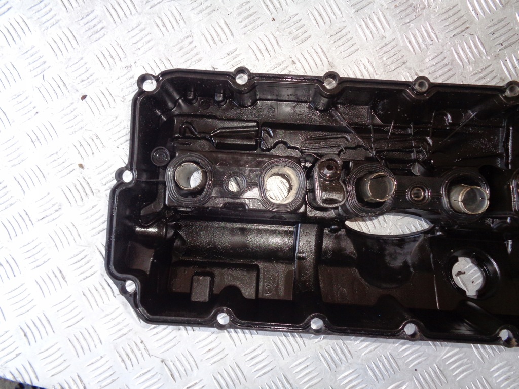фото №11, Кришка клапанів n52b30 bmw 3 e90 e92 3.0b