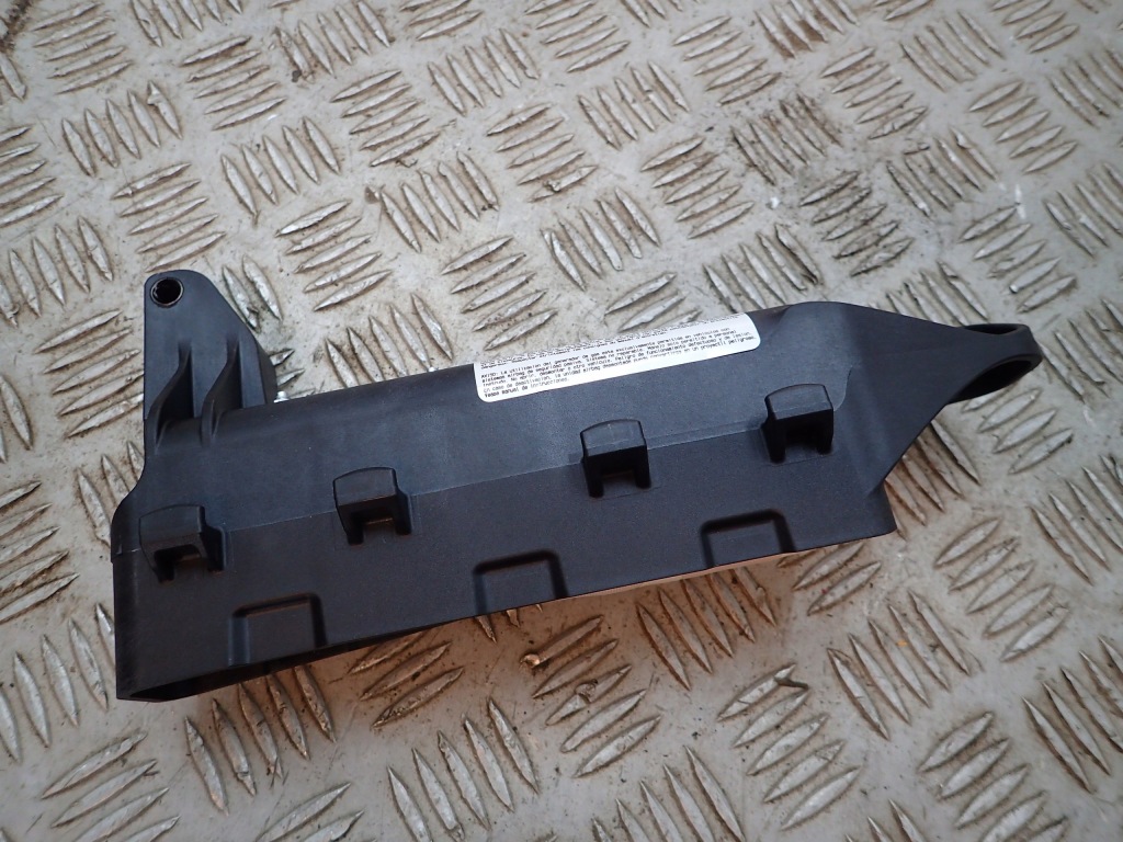 фото №1, Porsche macan 95b подушка безопасности подушка сиденье задняя lh