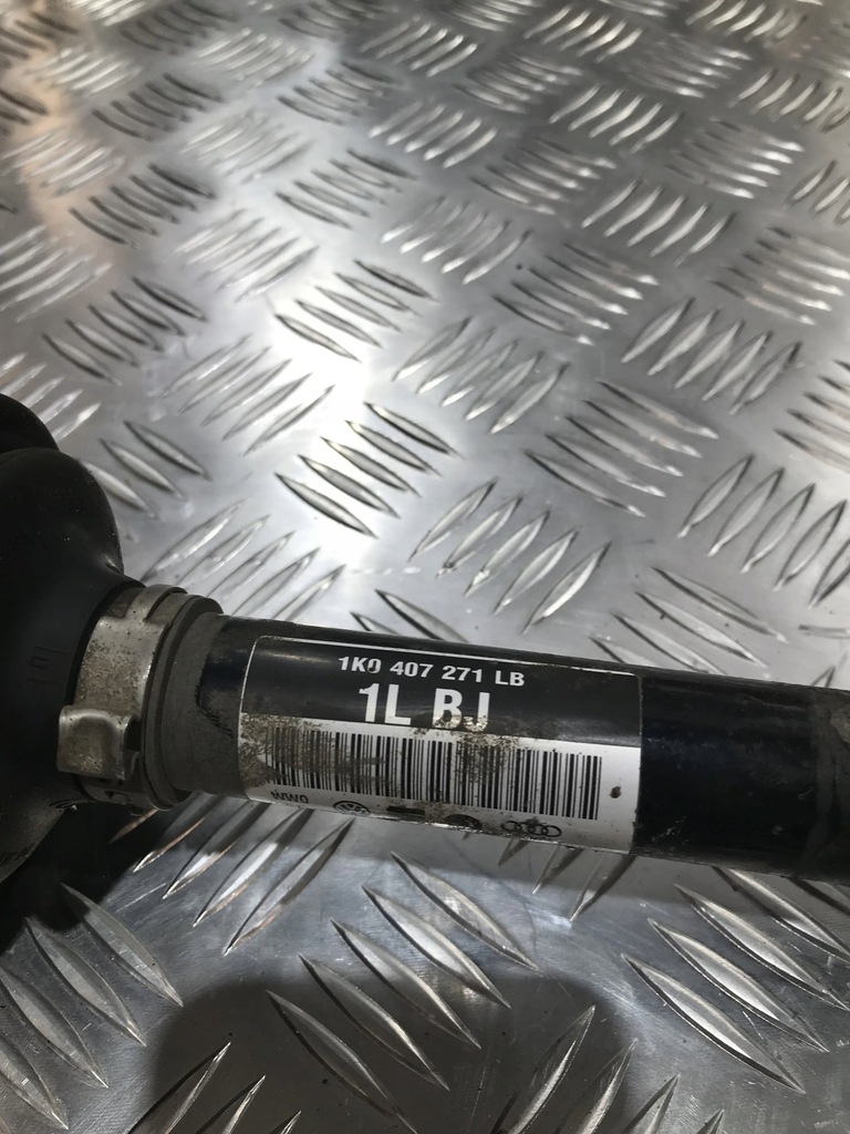 фото №1, Приводной вал перед передняя левая audi a3 8v 12- 1k0407271lb