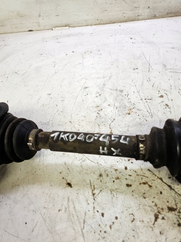 Приводной вал левая audi vw seat 2.0 tdi dsg 1k0407454hx в Украине