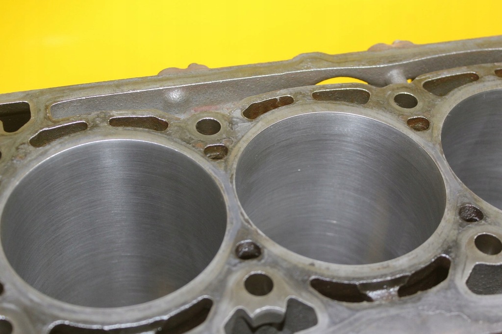 фото №10, Блок двигателя skoda octavia ii audi seat vw 1.8 tfsi bzb 06h103021j