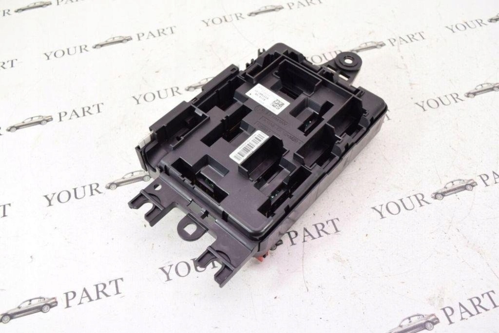 Коробка предохранителей bmw 1 f20 9337884 2.0l бензиновый 2011 Цена