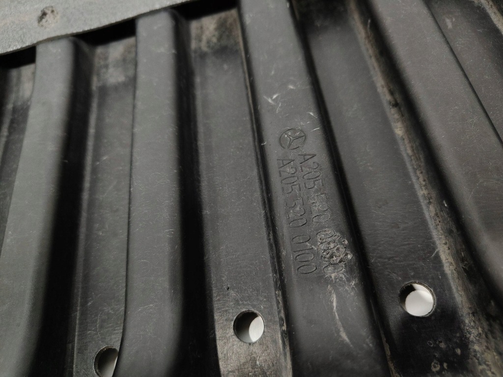 фото №8, Mercedes c w205 защита pod бампер оригинал