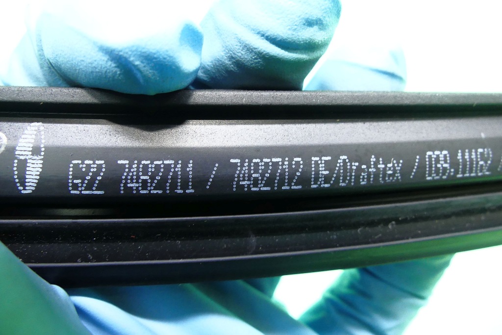 Bmw 4 g22 m-pakiet 430ix купе 23km уплотнитель  стекло правая 7482712 Недорого