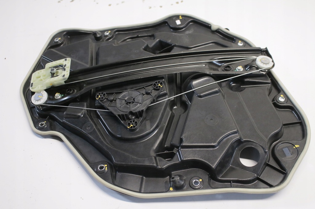 фото №6, Механізм скло лівий задня bmw 1 f40