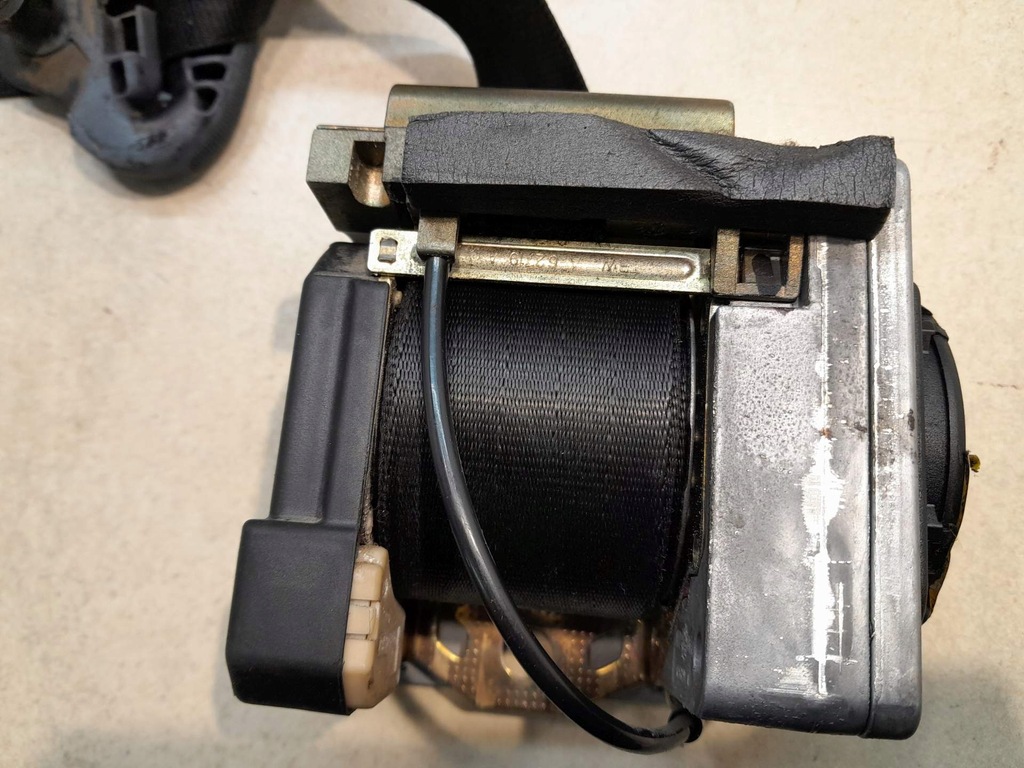 фото №6, Pas laurin&klement skoda оригинальный номер 1u4857702a