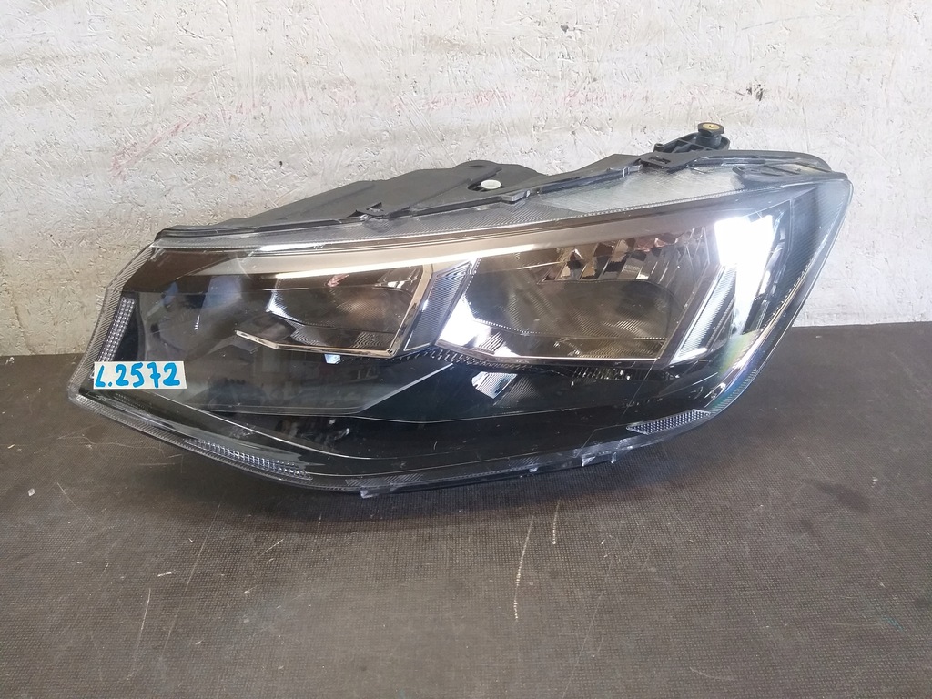 фото №1, Лампа перед левая vw caddy 2k8941005