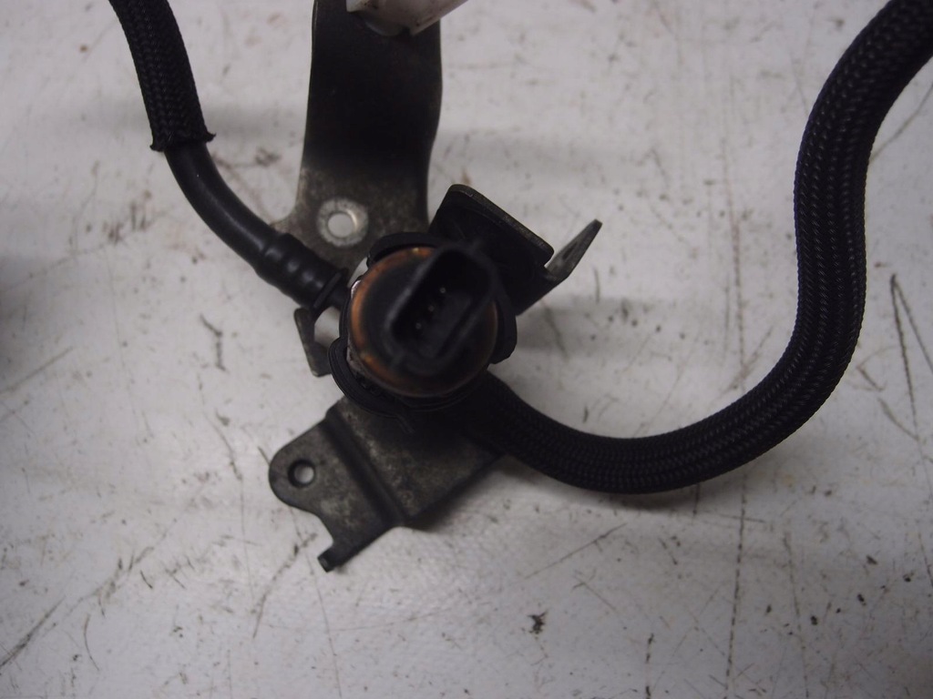 фото №8, Wąż шланг трубка топлива датчик kadjar 1.6 dci