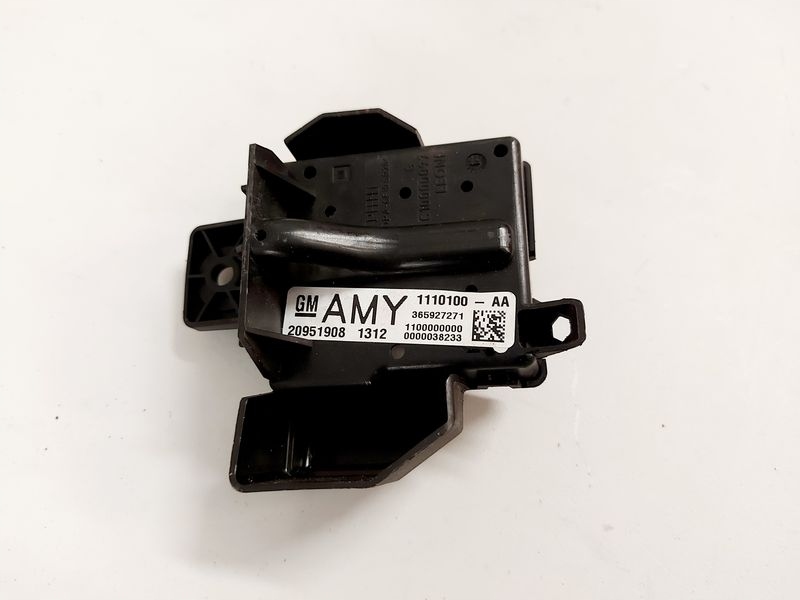 фото №1, Opel ampera предохранители проводка трубопровод двигателя 20951908