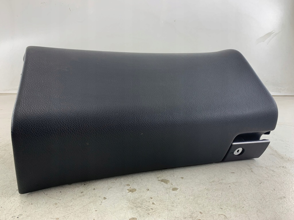 фото №2, Mercedes w210 бардачок пасажира чорний