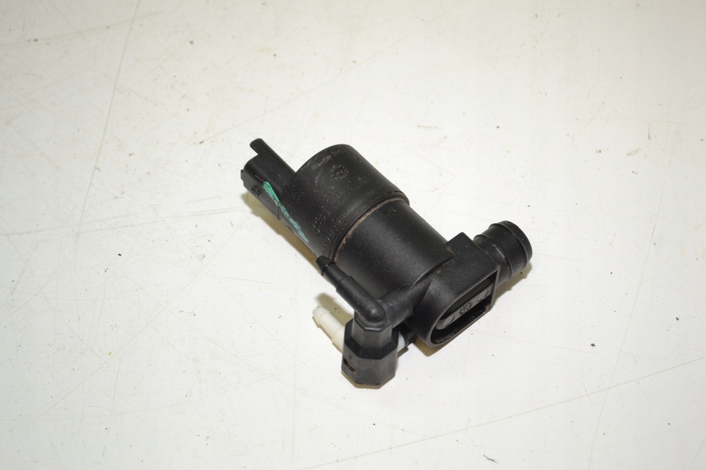 Купить Citroen peugeot помпа жидкость омывателя 9641553880