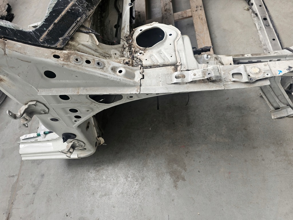 фото №11, Четверть лонжерон левая правая передняя полный перед subaru xv ii crosstrek