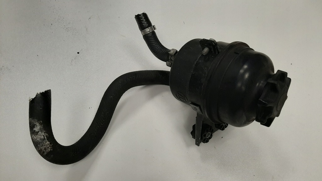 фото №6, Bmw 1 e87 e81 бак бачок усилителя