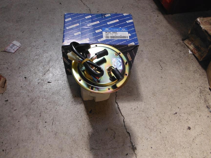 фото №1, Насос пального kia shuma, sephia 97-01 0k2ac1335z