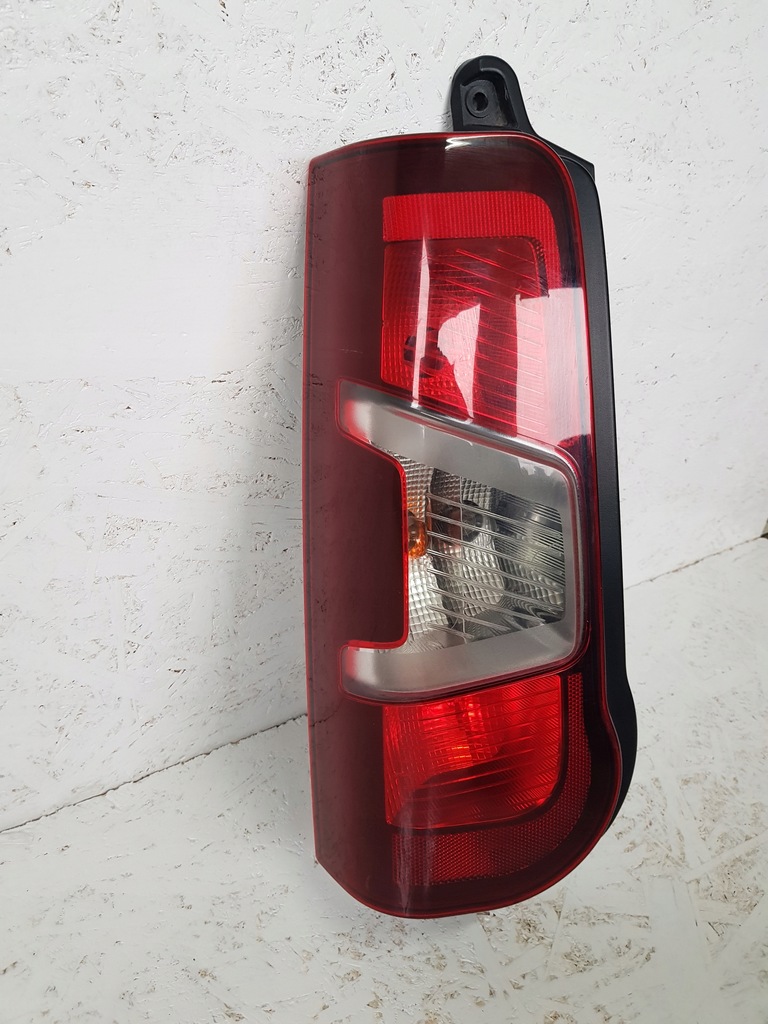 фото №1, Лампа задняя berlingo partner combo 9819235880