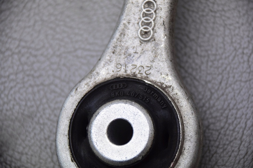 фото №7, Важіль верхній передній правий audi q5 fy 8k0407515 2019