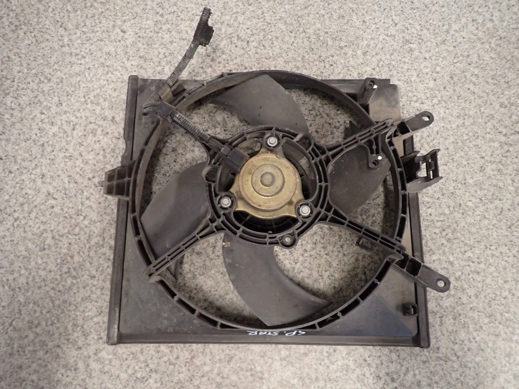 фото №1, Space star 1.3 benz 99- вентилятор радіатора wody