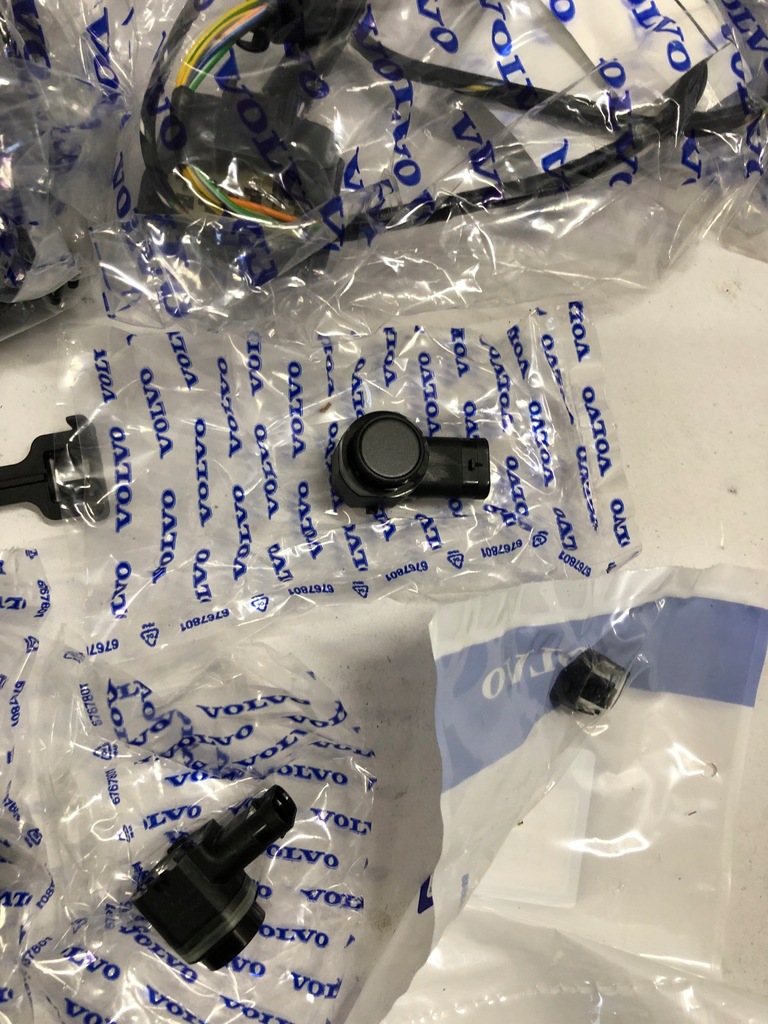 фото №7, Volvo xc60 r-design камера parkowania-zestaw задняя